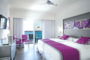Double Standard rooms at the Hotel Riu Cancun